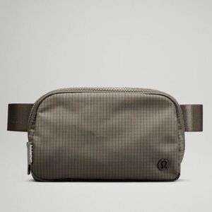 Lululemon grid belt bag